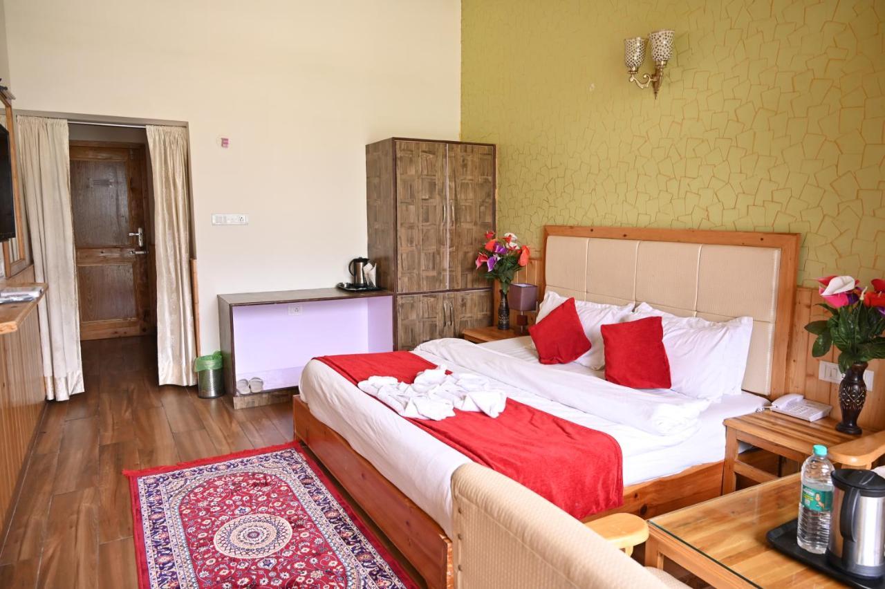 Hotel Seven Hills Manali Exterior foto