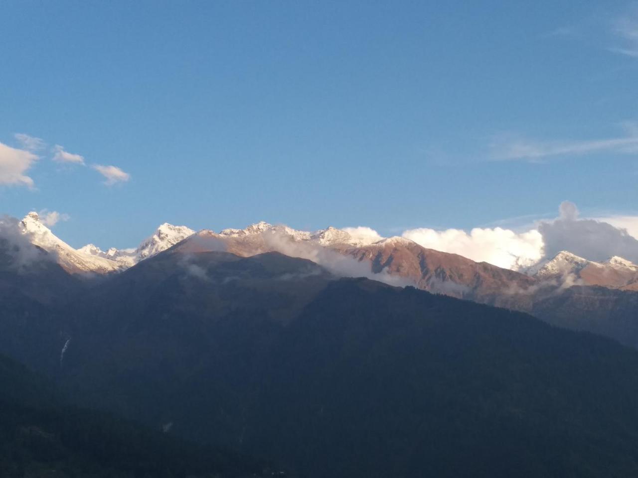 Hotel Seven Hills Manali Exterior foto